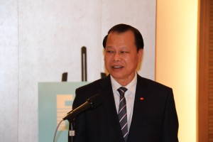 ニン副首相