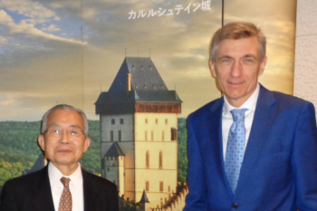 チェコ表敬