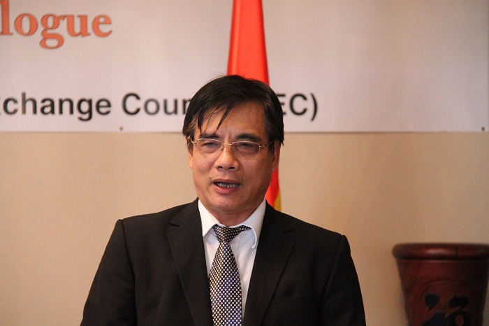 チャン・ディン・ティエン・ベトナム経済研究所所長兼ズン首相経済アドバイザー