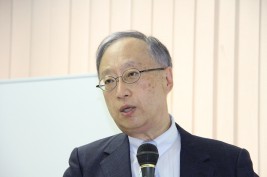 渡邊頼純慶應義塾大学総合政策学部教授