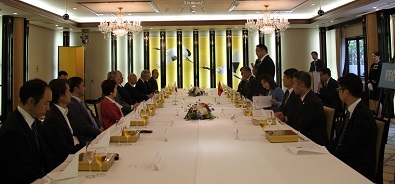 ドルゴルスレン スミヤバザル モンゴル国鉱山 重工業大臣歓迎昼食会 活動報告 Fec 民間外交推進協会 ドルゴルスレン スミヤバザル モンゴル国鉱山 重工業大臣歓迎昼食会 活動報告 Fec 民間外交推進協会
