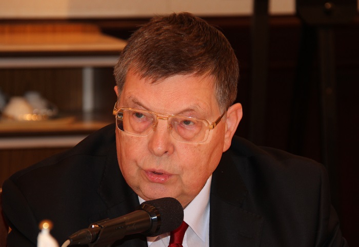 エヴゲーニー・ウラジミロヴィッチ・アファナシエフ駐日ロシア連邦大使