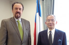 フリオ・フィオル駐日チリ大使